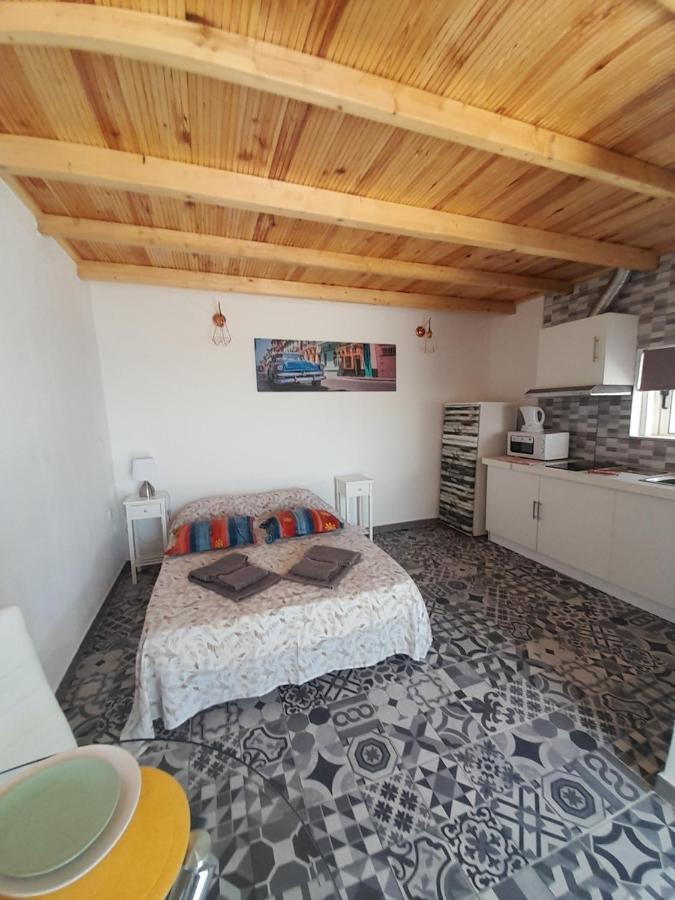 Estudio Dominicana In Albufeira Gale Eksteriør bilde